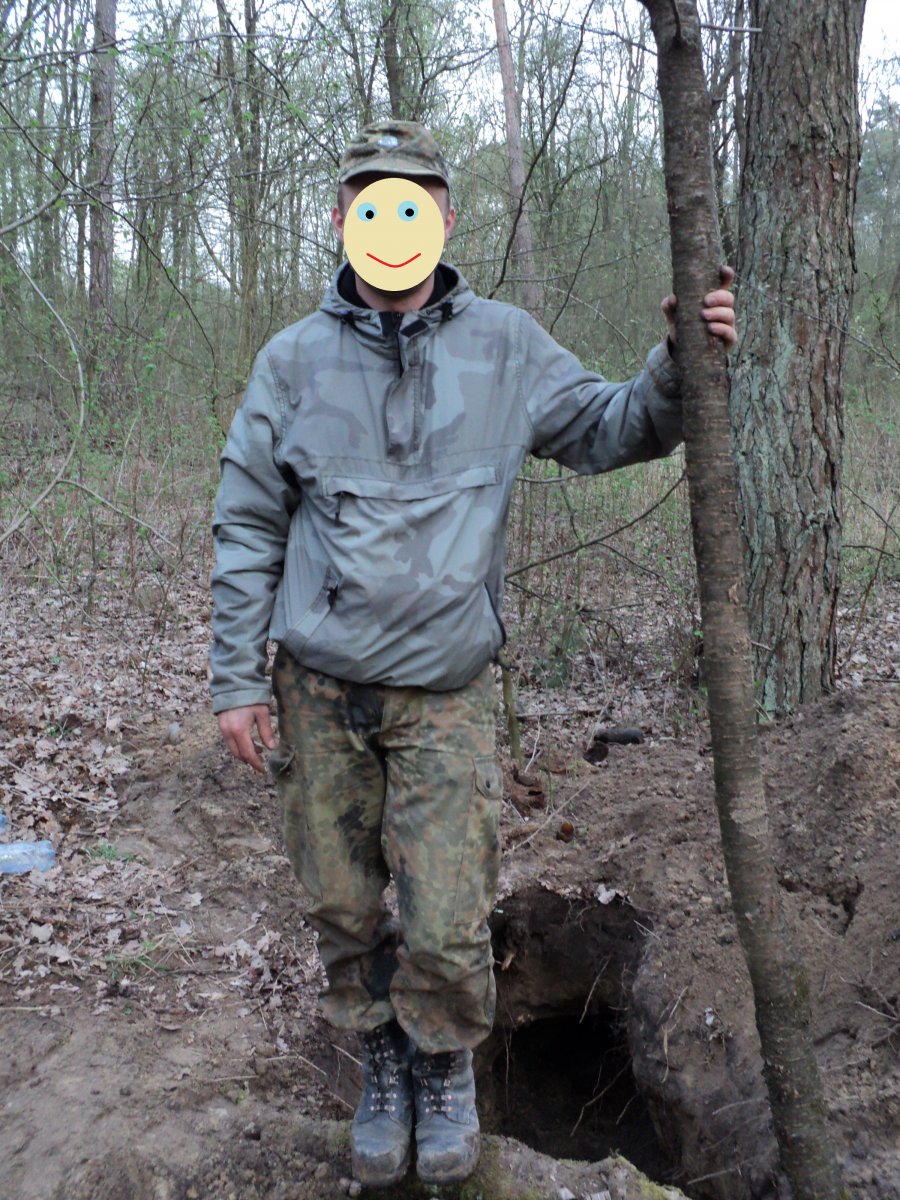 010.JPG