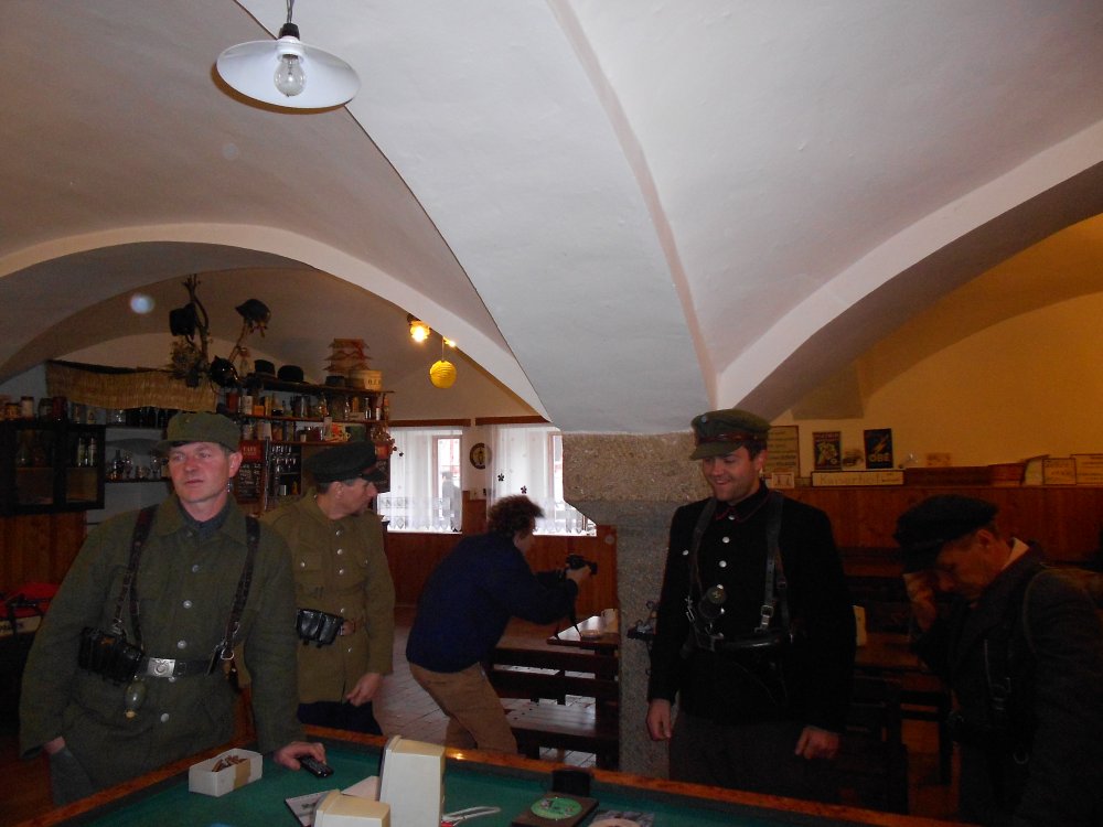 1.JPG