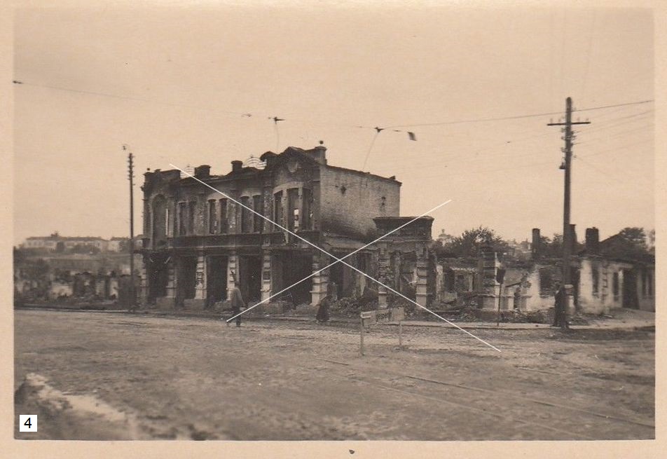 1 Ukraine Winnyzja Winnizia zerstörtes Stadtviertel--.jpg