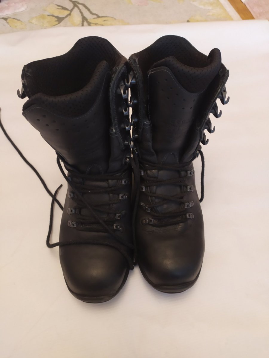 Safety jolly sales footwear gore tex