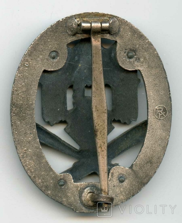 137551399.jpg