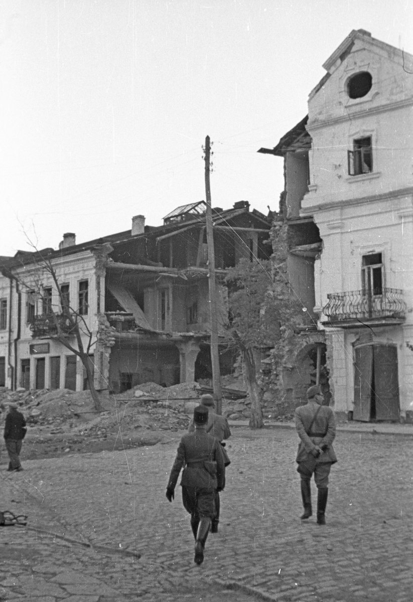 1941. Ukrajna, Kamenyec-Podolszk Lengyel Piac tér..jpg