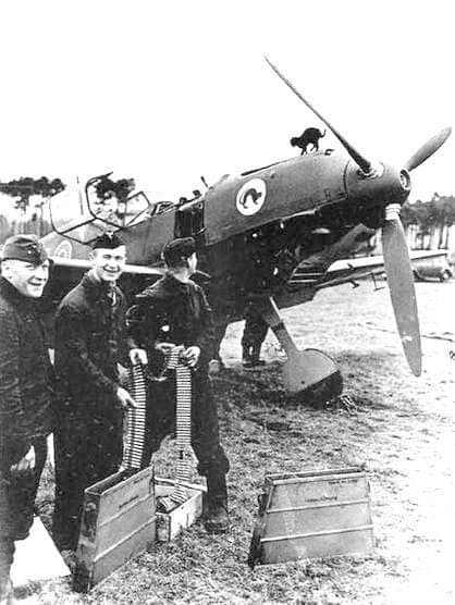 2.JG20. Bf109E1.Rot10. Oktober 1939...jpg