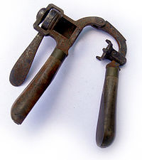 200px-Shot-gun_shellLamiot.jpg