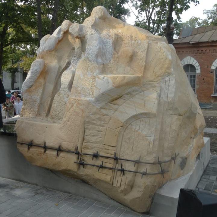 250x250_47d2247cc8d9cc0813dc3d1247f38d93_c.jpg