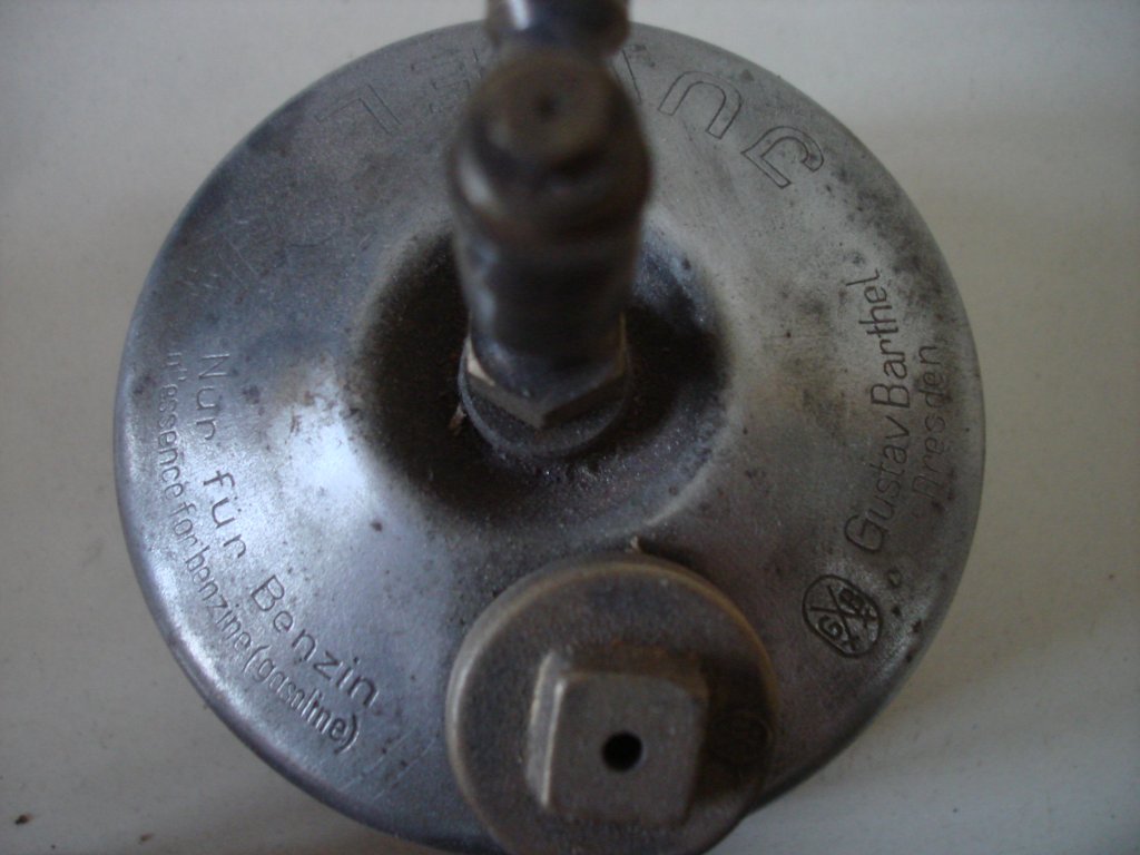 6068424580_3.jpg