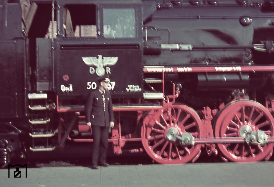 6870.jpg