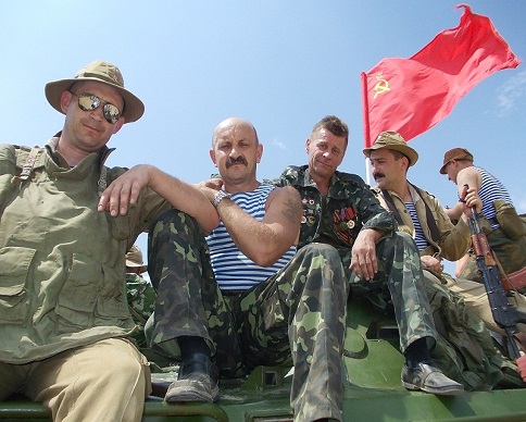 988798_3.jpg