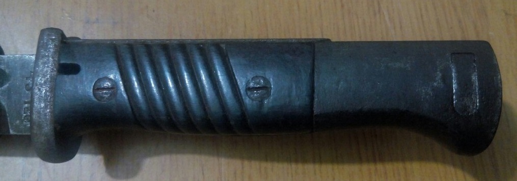 9u5S86ZfI4M.jpg
