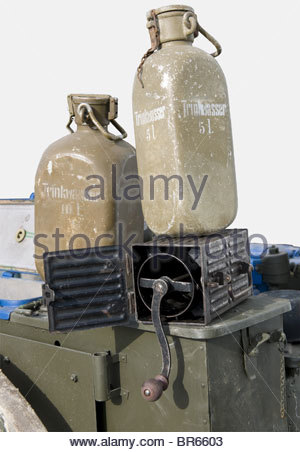 a-wehrmacht-field-kitchen-from-the-beginning-of-wwi-the-german-armies-br6603.jpg