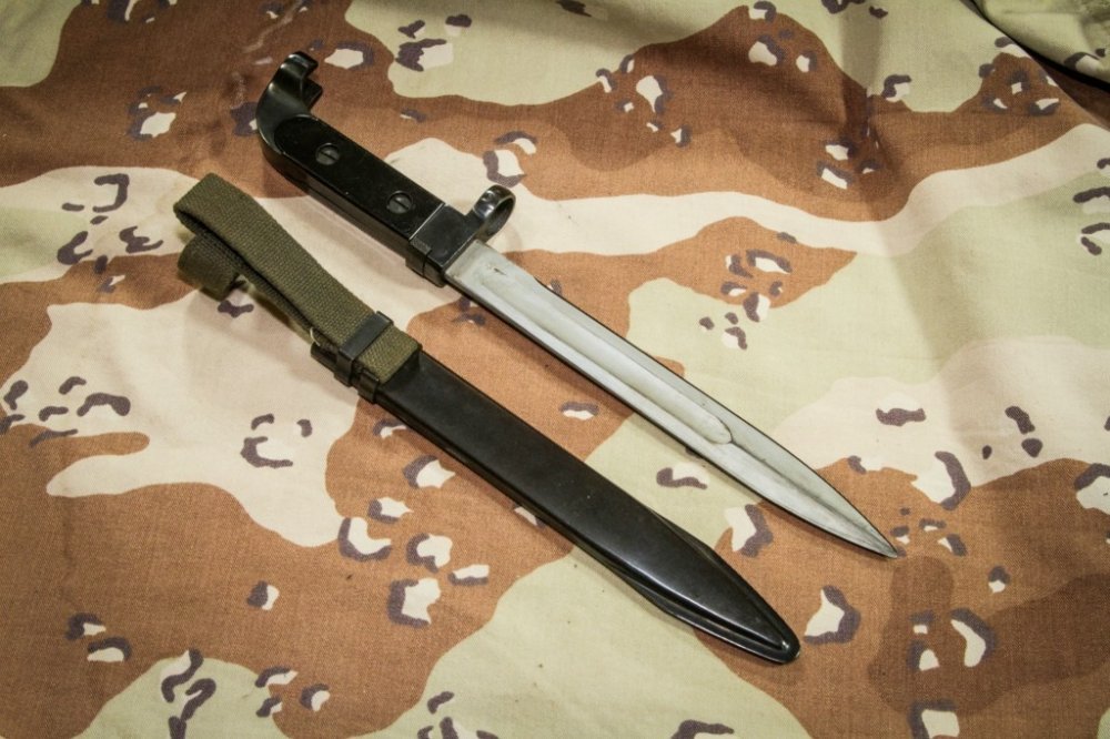 AK-47 4.JPG