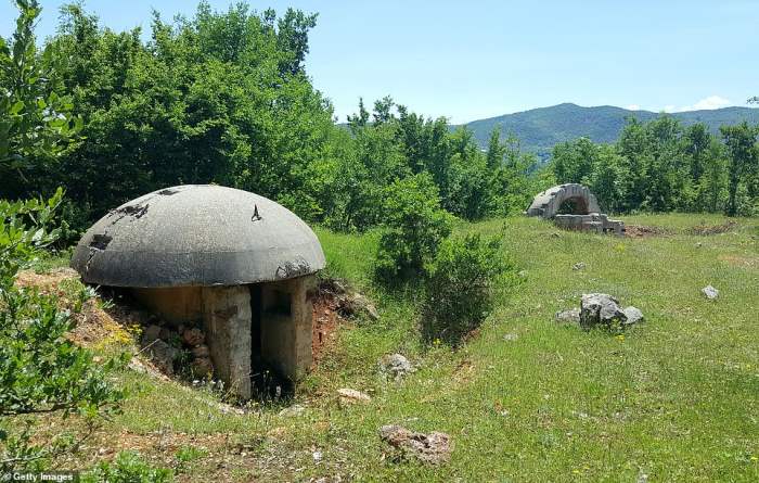Албания-Бункеры-2.jpg