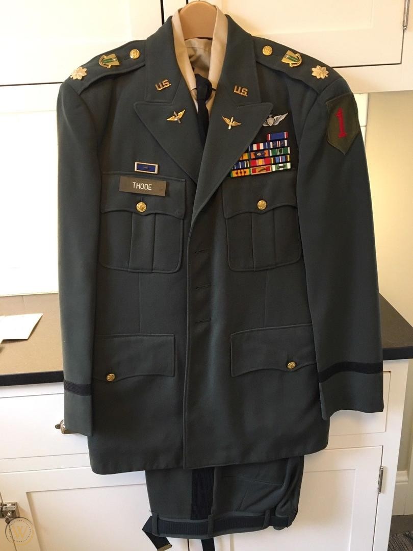 army-dress-green-uniform-vietnam_1_c9a2efbeda25235983e0206b9fa12c7a.jpg