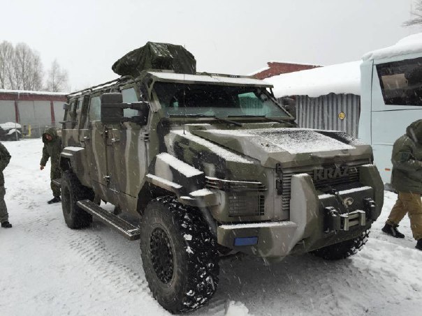 azov car2.jpg