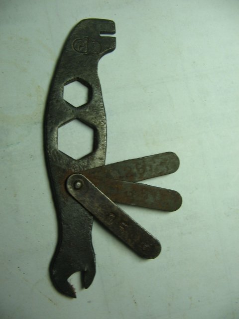 б 8741.jpg