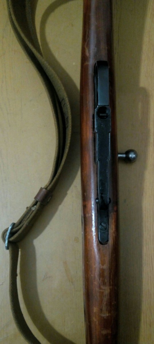 b34zBekJTy0.jpg