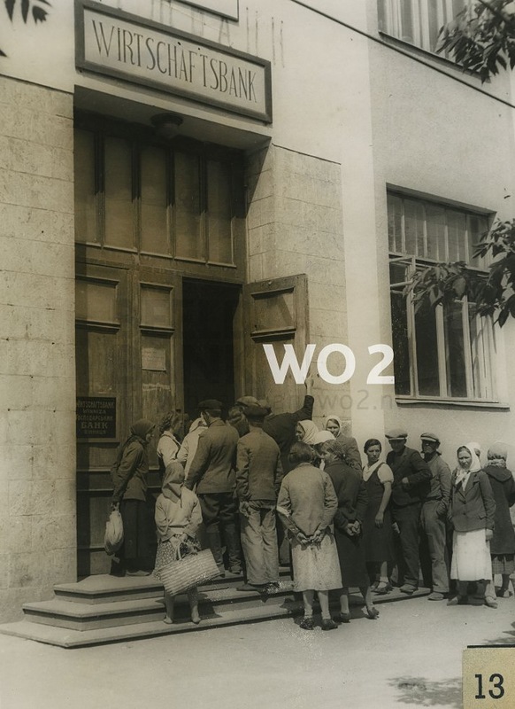 Банк в Виннице во время оккупации в 1941-1944_.jpg
