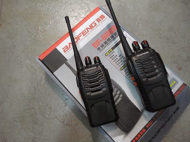 baofeng-bf-888s-walkie-talkie-uhf-5w-16ch-x-2-set-.jpg