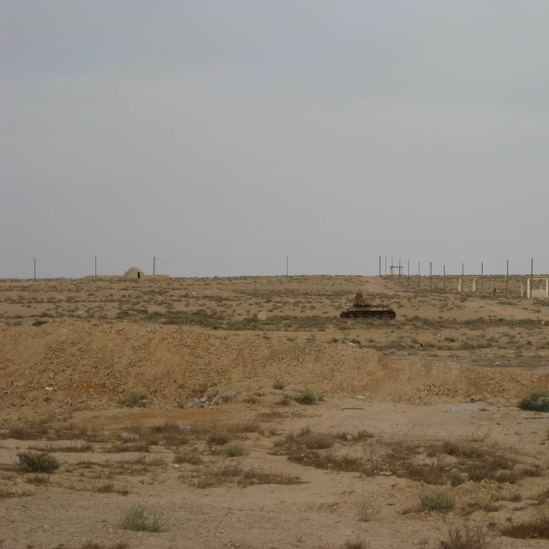 bdc7c47a151e0b8e8a2850de47a5f6fd888893301f8b9177c40d2445d73e1331.jpg