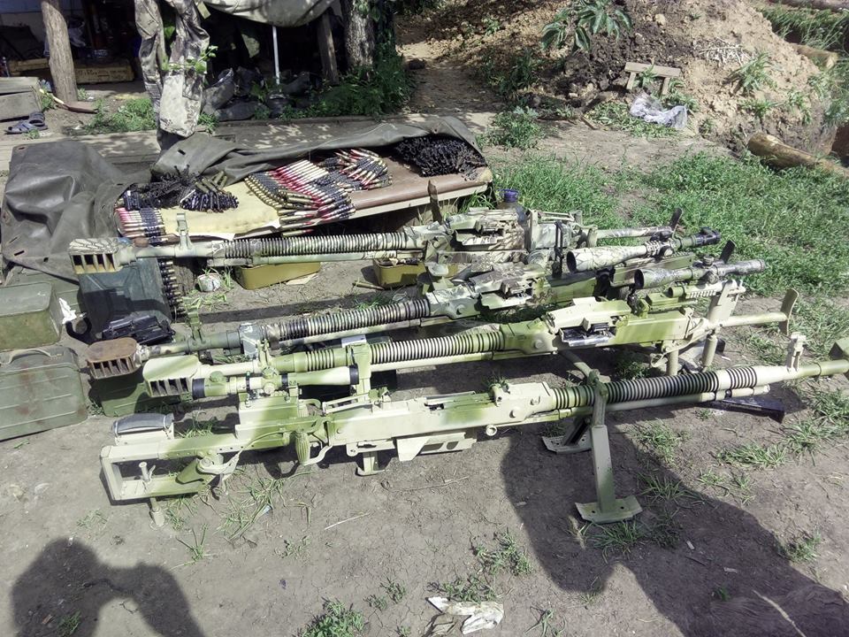 Cm7S4CvWgAABShN.jpg