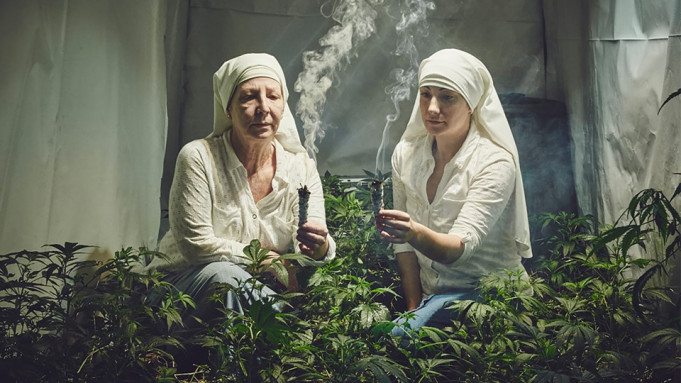 copyright-shaughn-and-john-sisters-of-the-valley-smoking.jpg