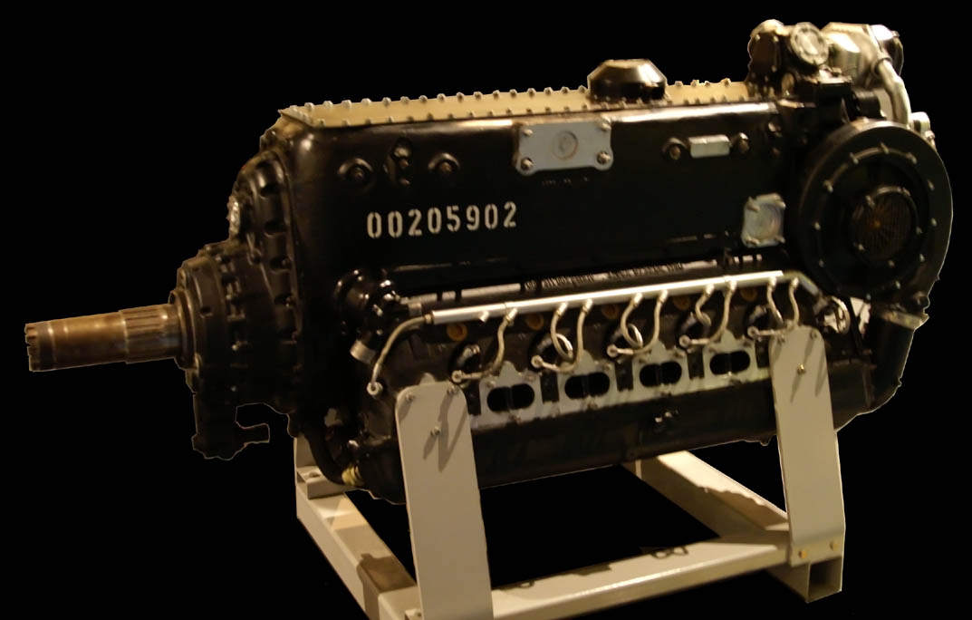 Daimler-Benz_DB_605_airplane_engine.jpg