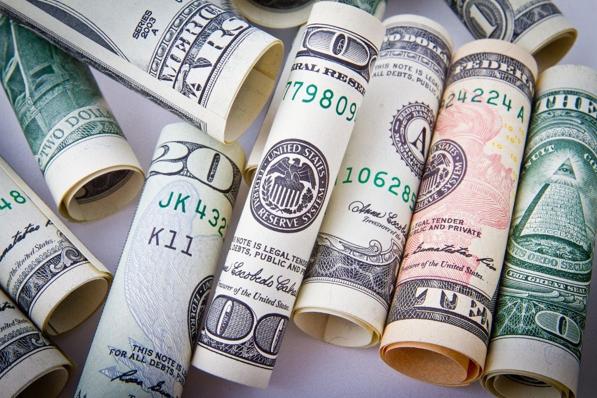 dolar.jpg