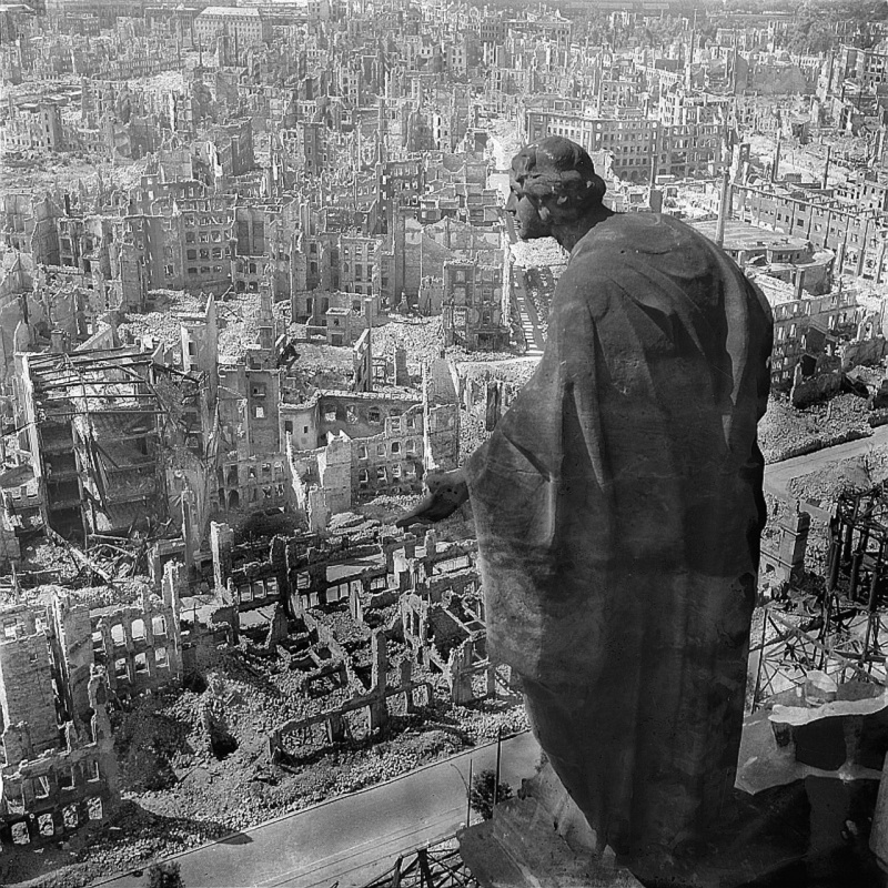 dresden_1945.jpeg