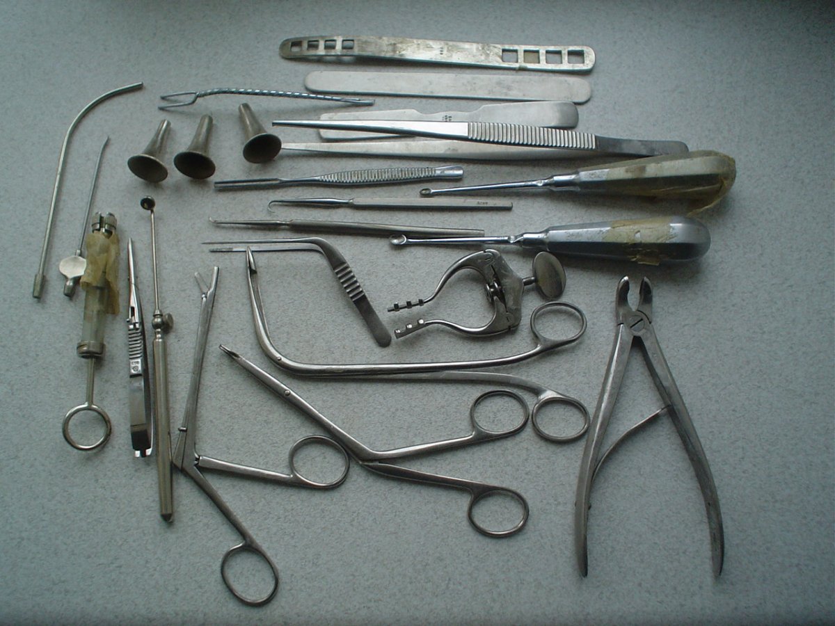Хирургичесик еинструменты