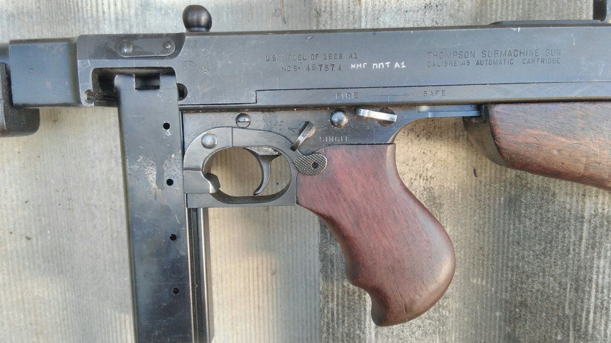 E5tSbWeYois.jpg