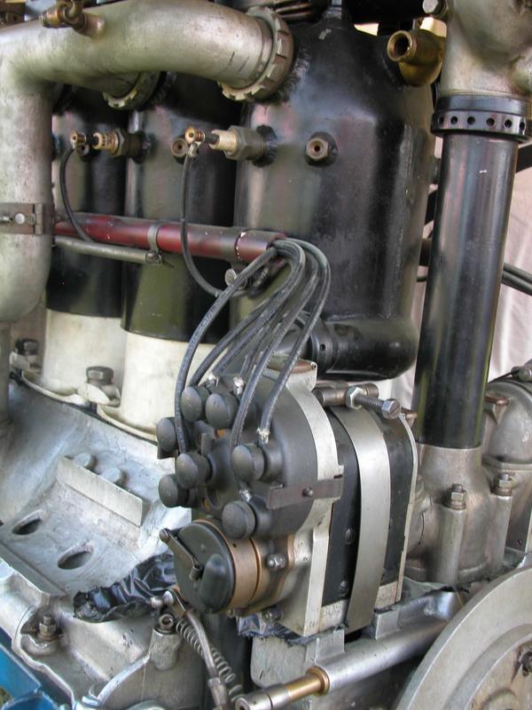 engine_magnetto.jpg