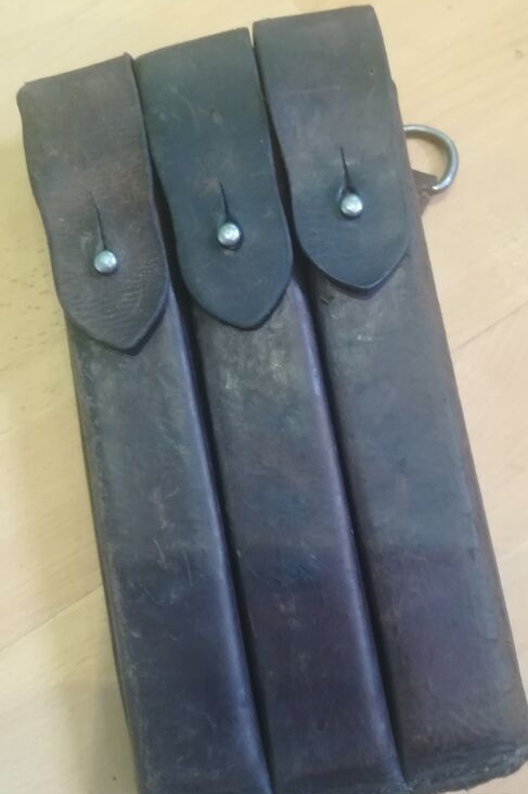 entertainment-collecting-military-relics-2-44597988.800.jpg