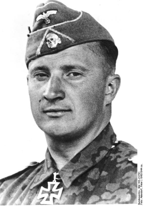 Ernst Häussler, 15.08.1943 SS-Sturmbannführer.jpg