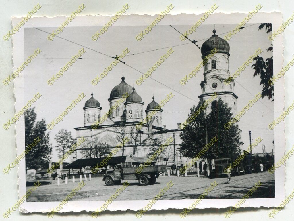 Foto-Wehrmacht-Strassenszene-in-Dnjepropetrowsk-Dnipro-Ukraine-a.jpg