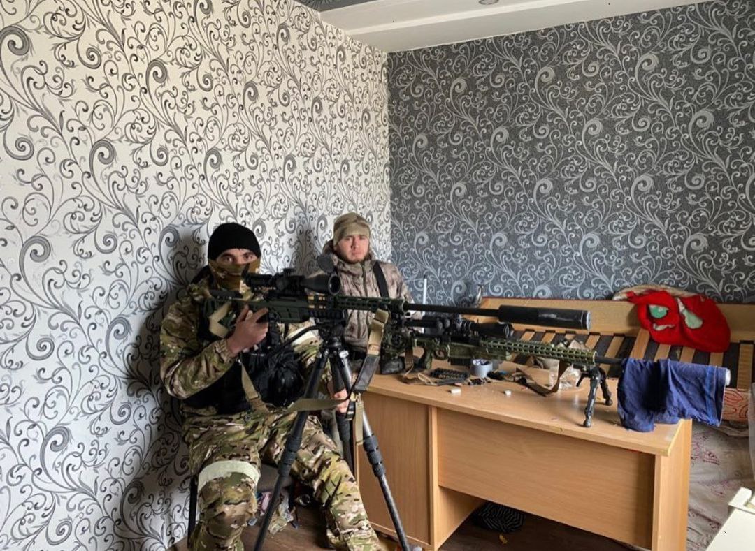 FQKFQM4X0Ak082J.jpg