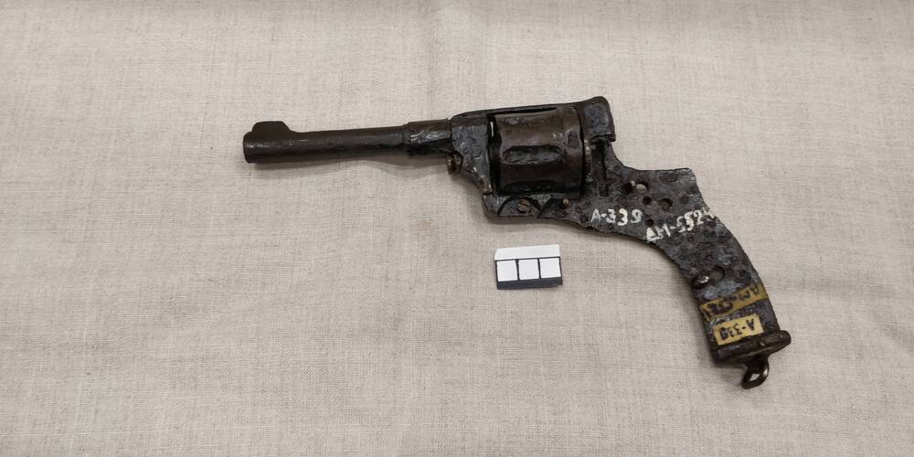 fragment_revolyvera_sistemy_nagan_n_hh_v-77-57907903.jpg
