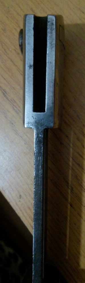 g9myzySB_1A.jpg