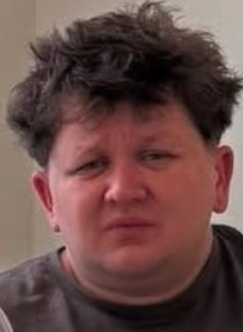 GgOuaCjWYAAqV9l.jpeg