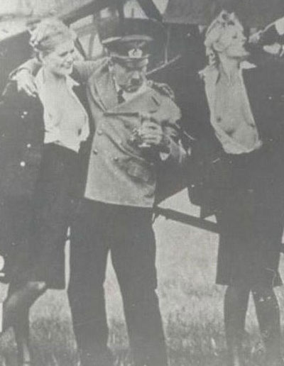 гитлер.jpg