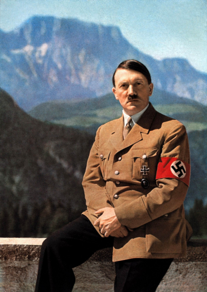Гитлер в АЛЬПАХ.jpg