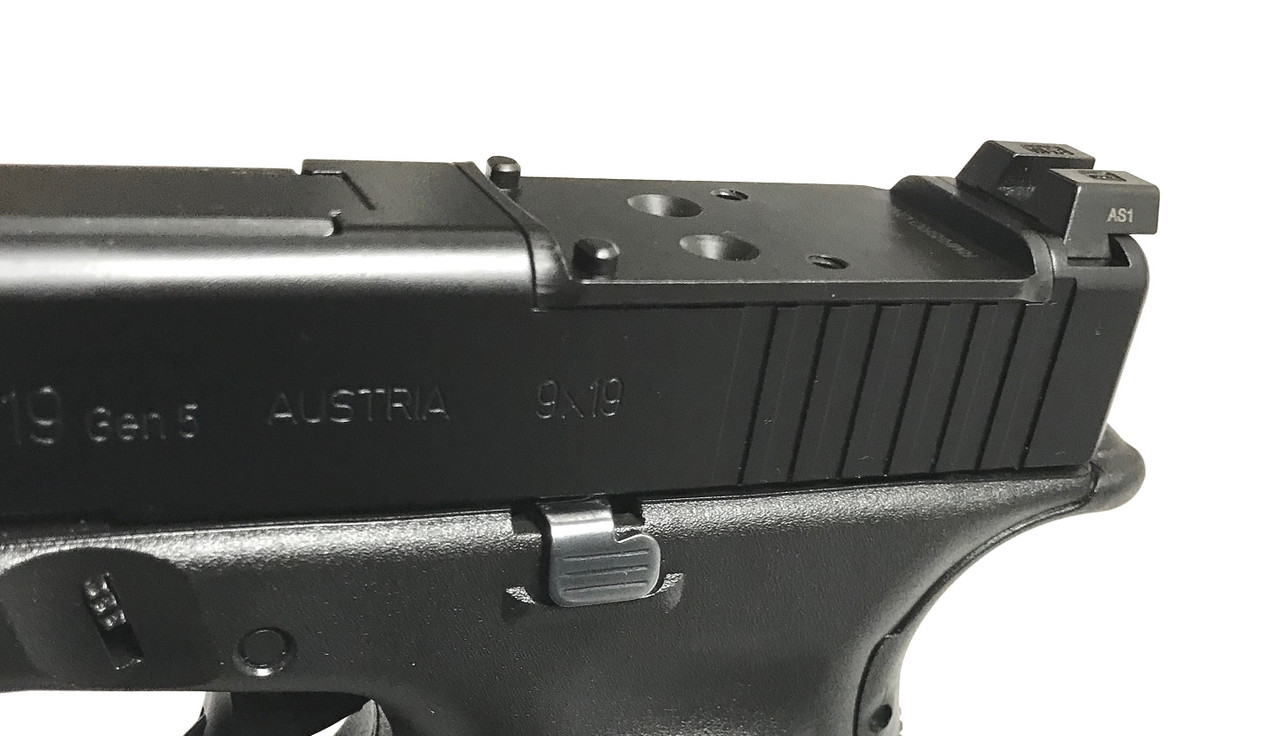 Glock_top_angled_no_reddot__00634.jpg