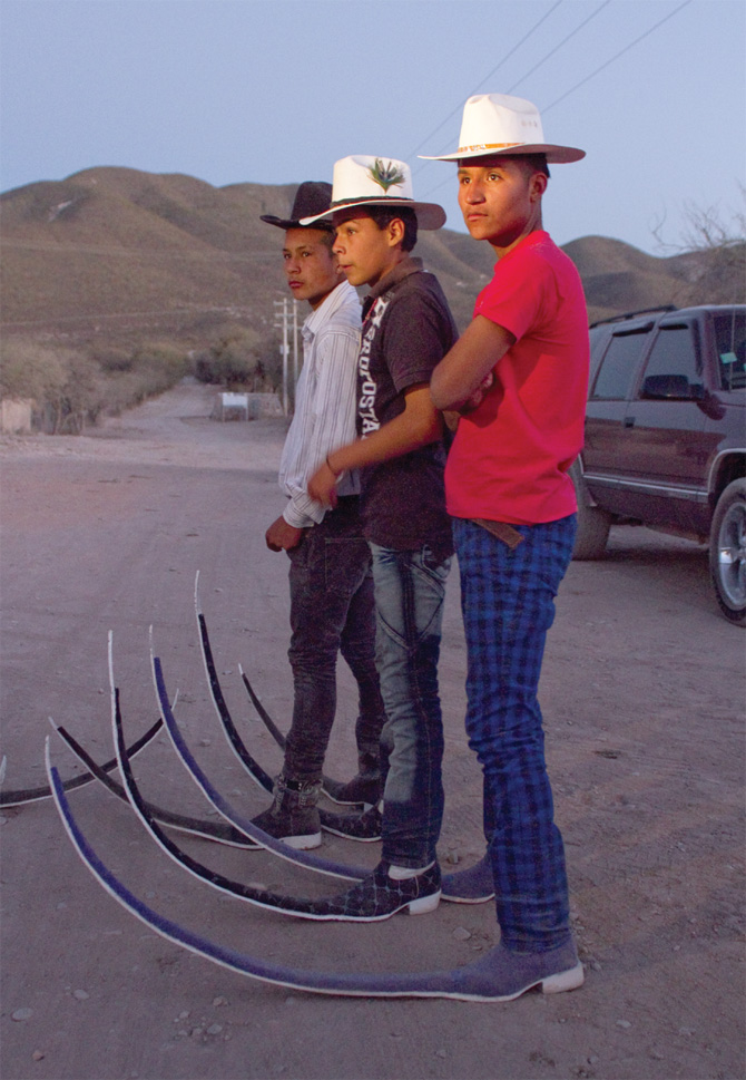 http---scs.viceland.com-int-v18n3-htdocs-look-at-these-fucking-boots-721-three-guys-in-boots.jpg