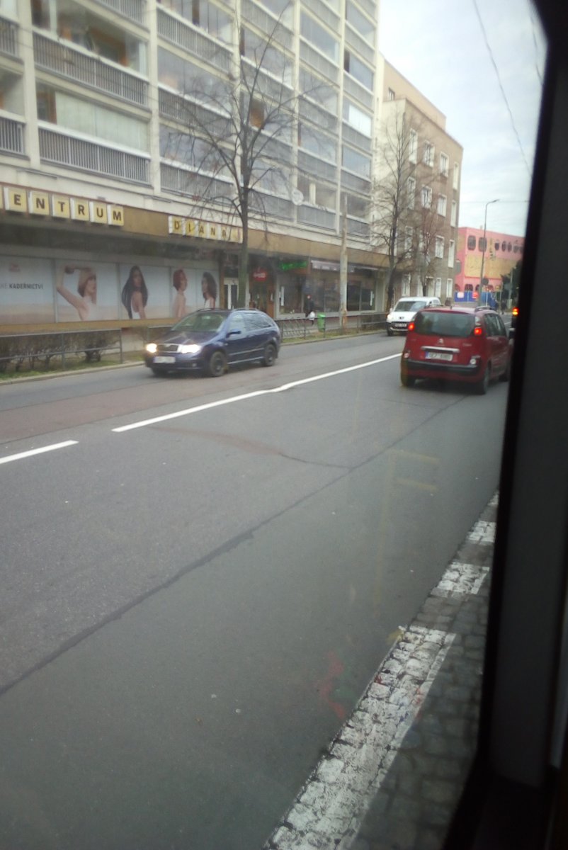 IMG-5e70a5023cf9a915dda427eb5ba61475-V.jpg