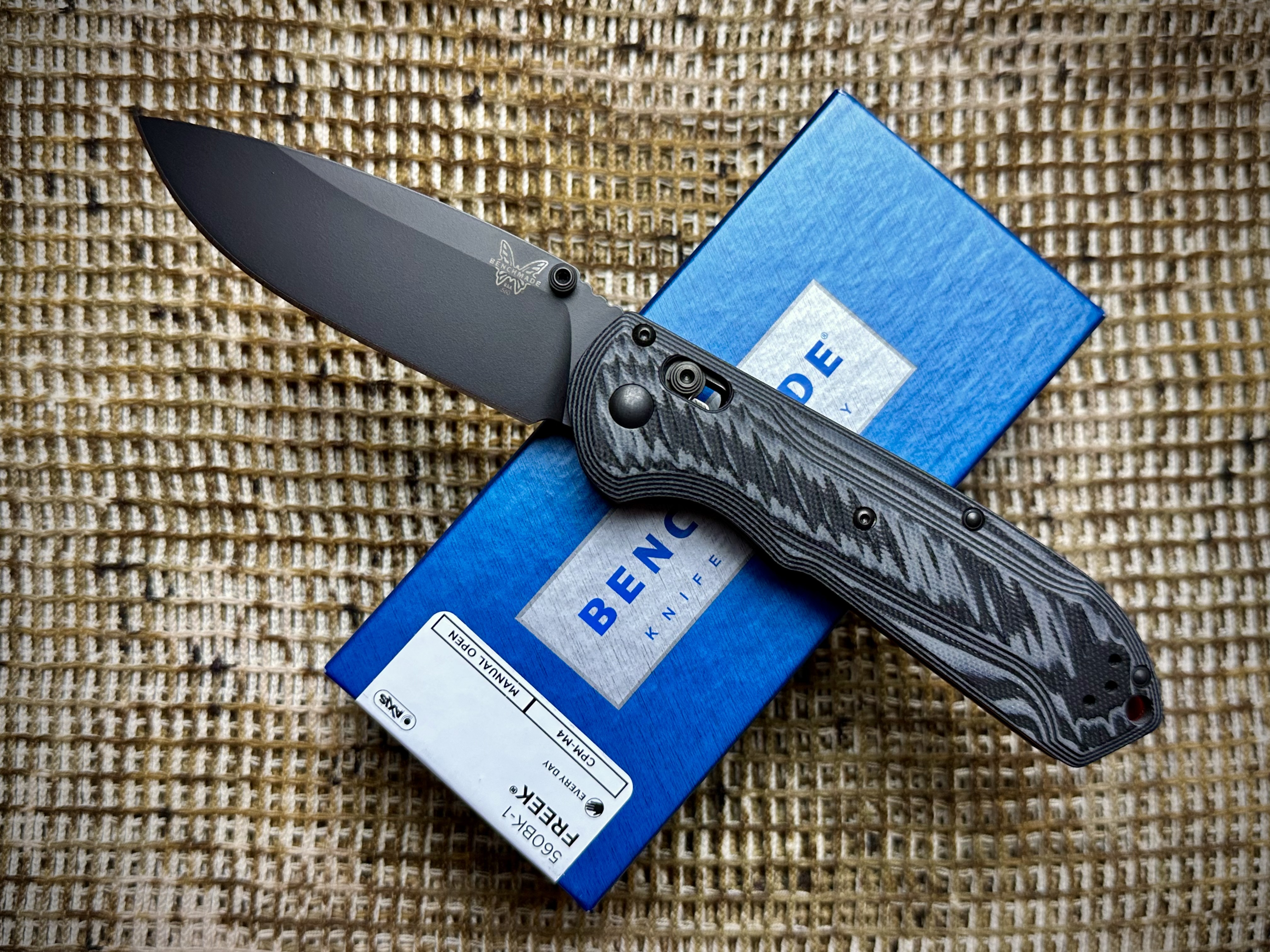Складной нож benchmade. Benchmade griptilian 151. Benchmade freek m4. Benchmade 350bk. 551 бенч.
