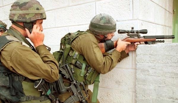 israeli-sniper-with-silenced-1022-517.jpg