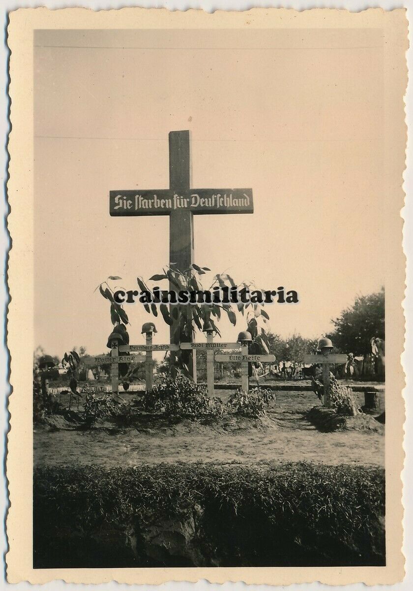 Кладбище немецких солдат в Фастове, Украина июль 1941 г. (2).jpg