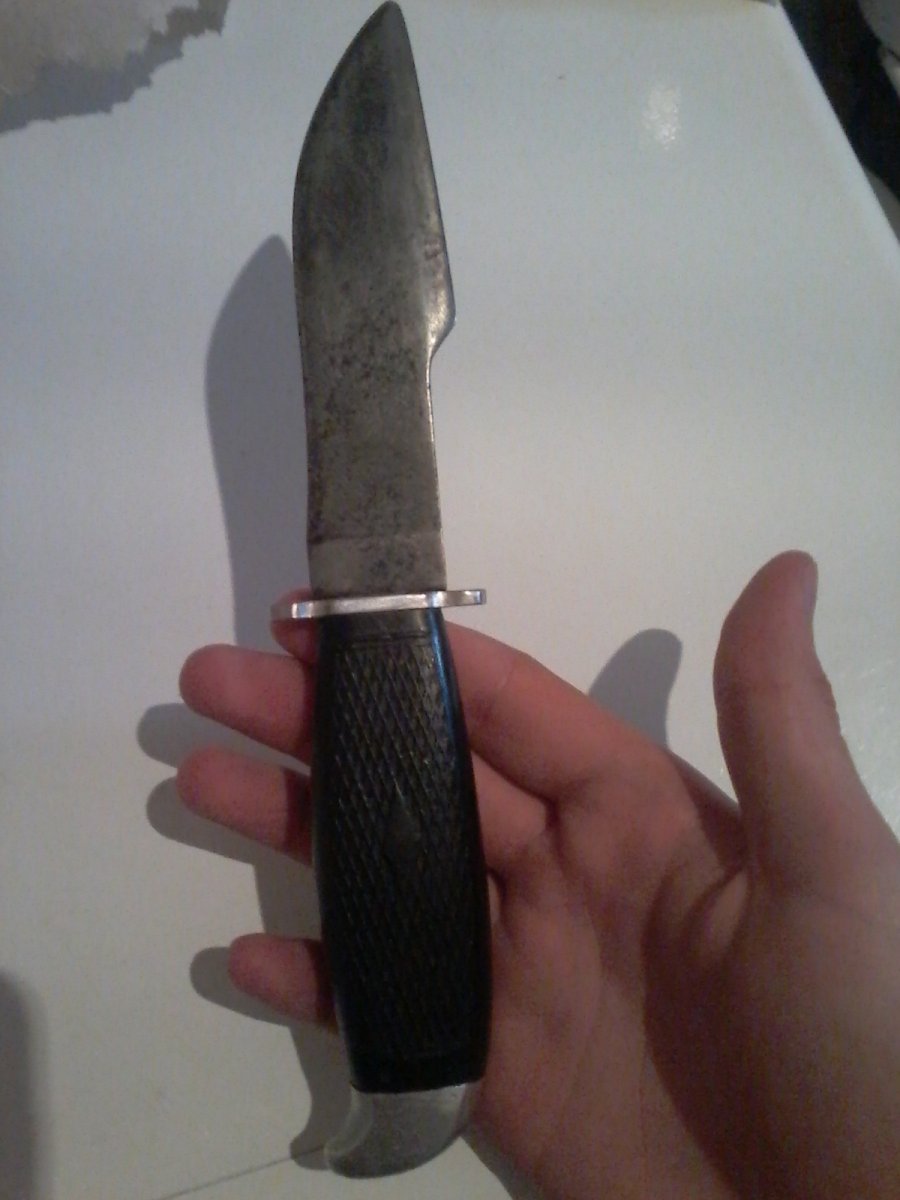 knife2.jpg