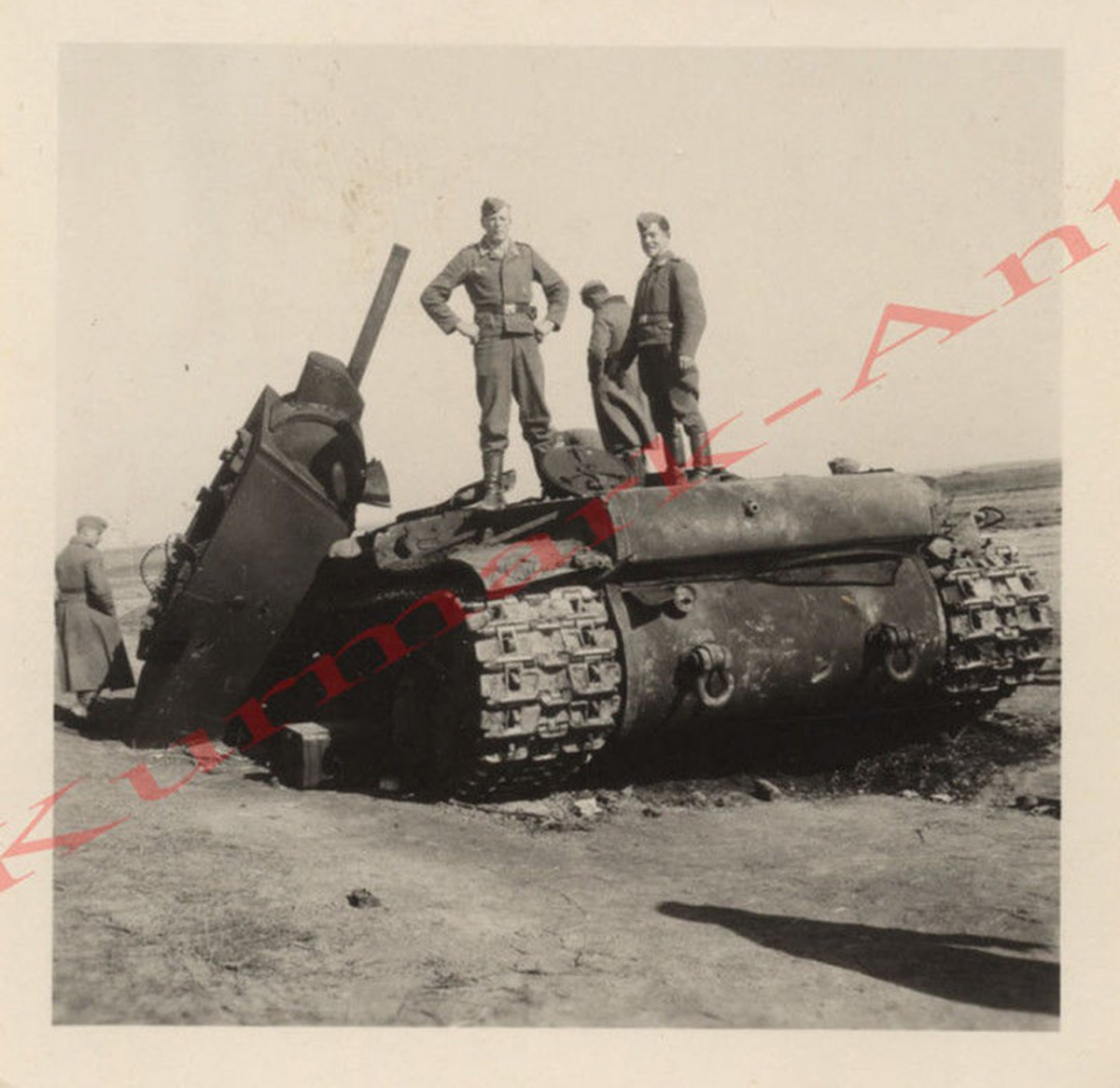 KW-1 Gluchow.jpg