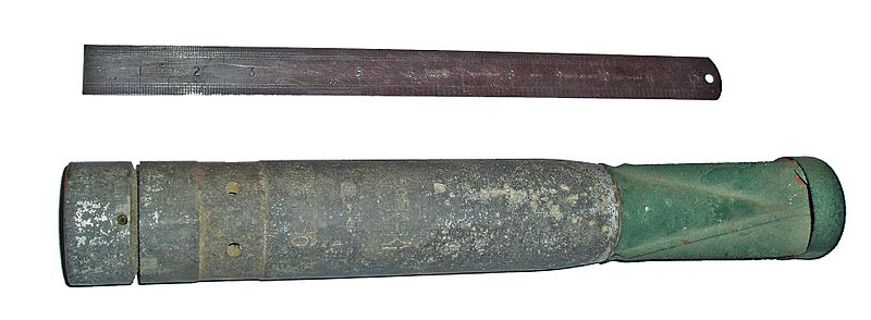 Luftwaffe_1kg_Incendiary_Bomb.jpg