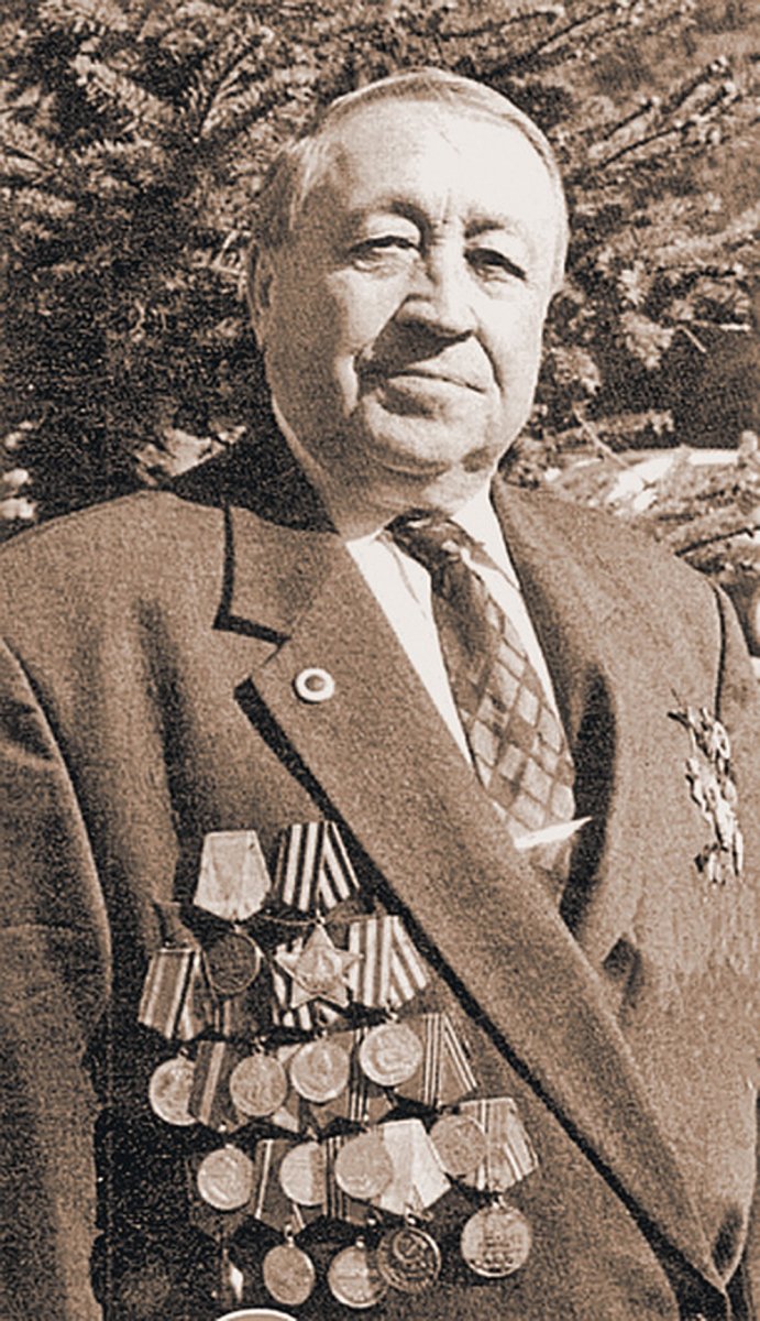 маслов.jpg